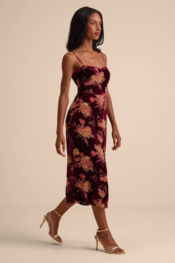 New Lulus Erisa Burgundy Velvet Floral Burnout Midi Dress Size Medium MSRP $88 - Image 4