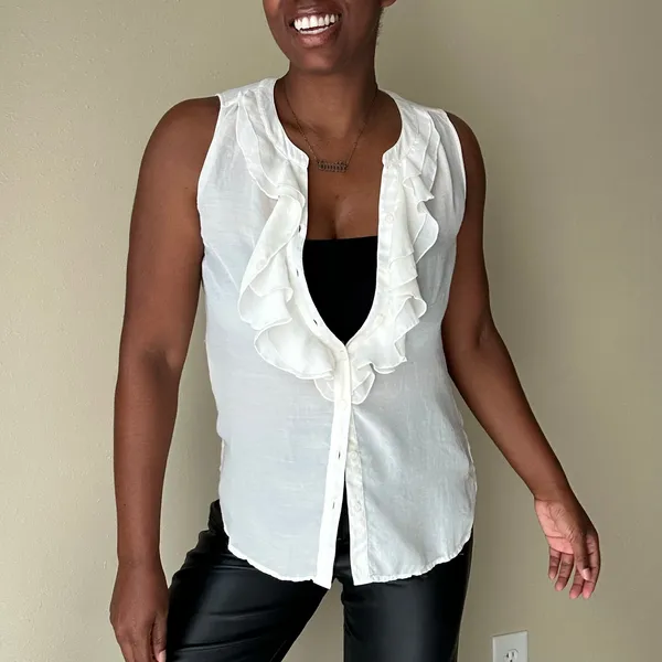 Ann Taylor Loft White Ruffle Button Down Tank Top Size Small - Image 2