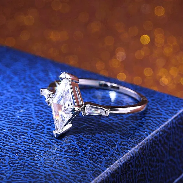 Sparkling Marquise‎ Platinum 925 Silver Simulated Diamond Ring Silver Size 6 - Image 5