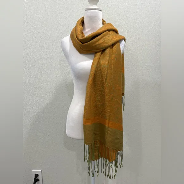 Pashmina Orange and Green Wrap - Image 2