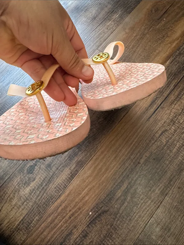 Tory Burch Coral Logo Thong Sandals - Image 8