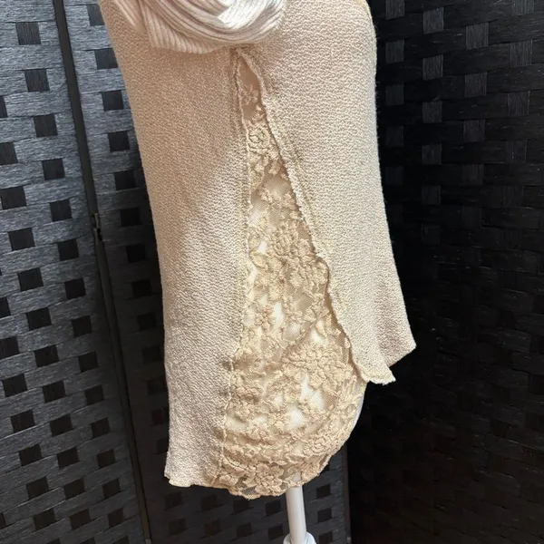 Free People We The Free Top Beige Lace Mixed Media Boho Waffle‎ Knit Casual M/L - Image 3