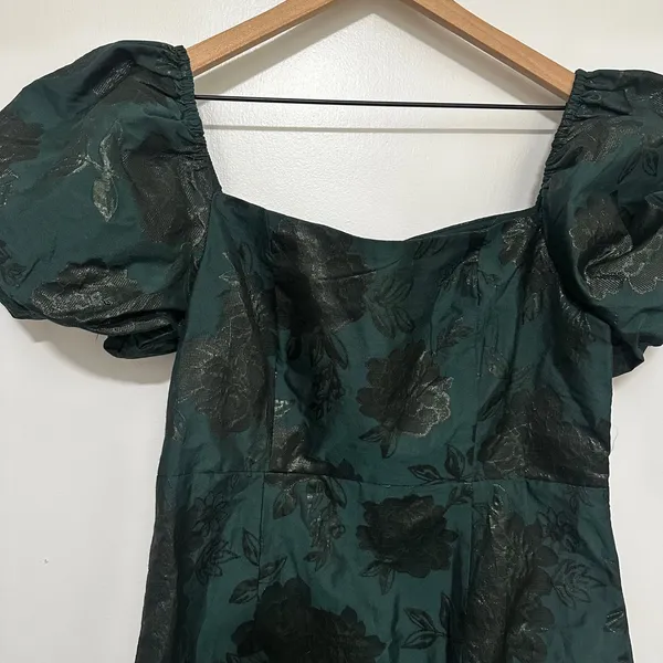 Altar'd State |‎ NWT Lionella Green Metallic Floral Puff Sleeve Mini Dress, L - Image 4