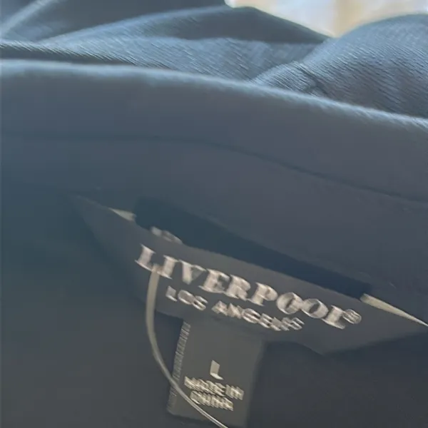 NWT Liverpool Los Angeles X Nordstrom Collared Wrap Dress in Black - Image 9