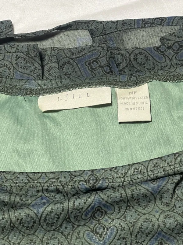 Loft Fairycore Whimsy Green Paisley Maxi Skirt Size Medium - Image 3