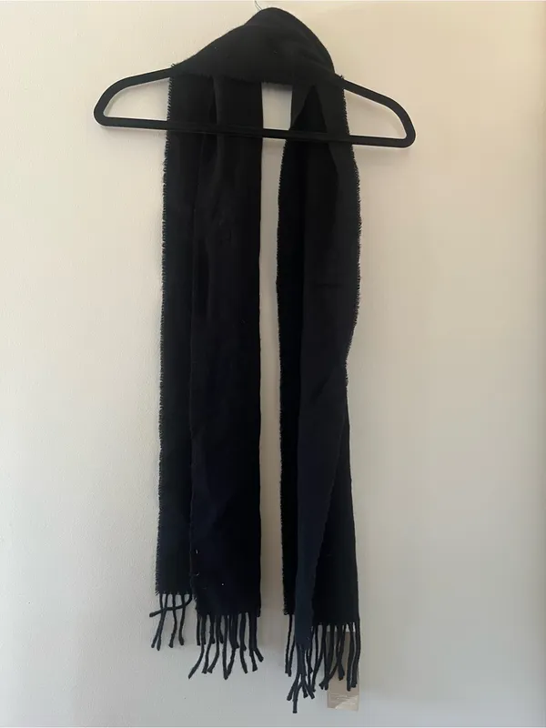 100% Wool Black Fringe Scarf Womens Soft Cozy WInter Classic Minimalist NWT - Image 4