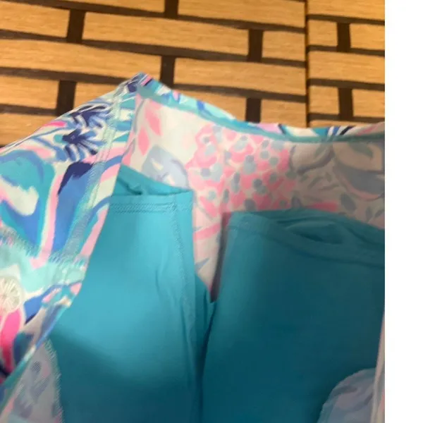 Lilly‎ Pulitzer Luxletic Blue And Pink Maryana Skort Size Small - Image 5