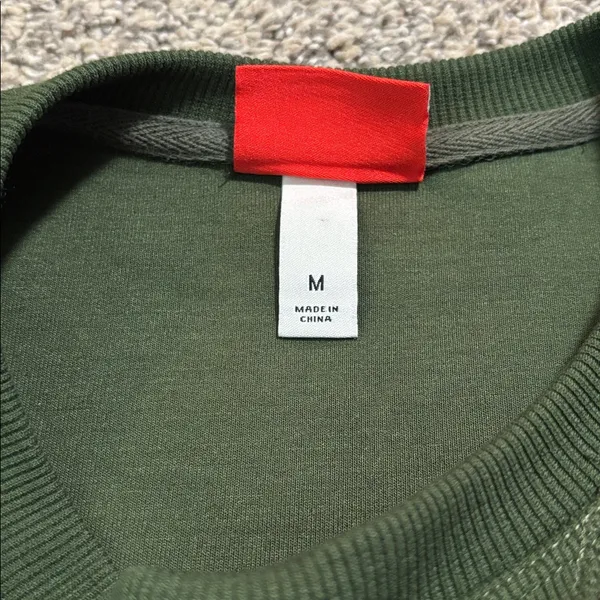 Hunter Pullover size medium Green - Image 3