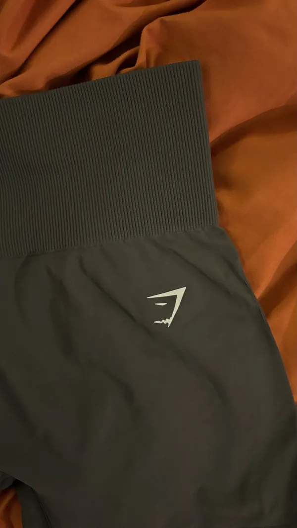 Gymshark Seamless Shorts - Image 4