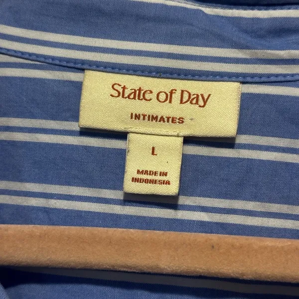 State of Day pajama top size‎ L - Image 2