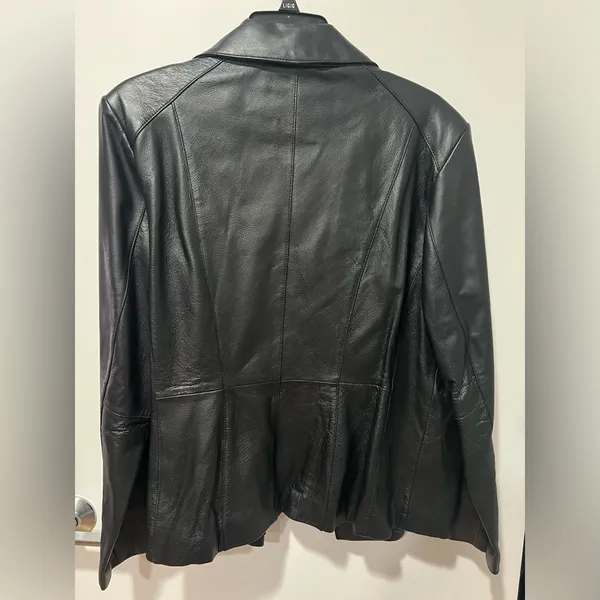 East 5th Vintage Y2K leather jacket - Image 4