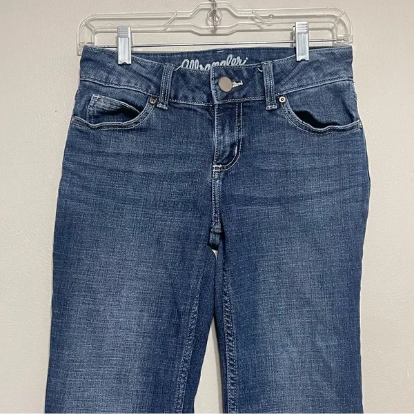 Wrangler Women's Premium Patch Mae Boot‎ Cut Jean 3 X 32 09MWZDO Western Denim - Image 5