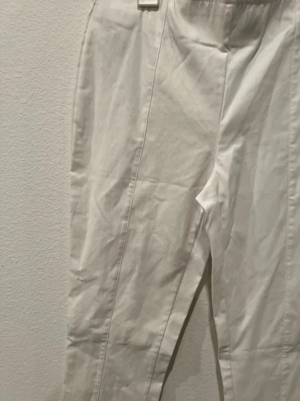 Womens White Slim Dress Pants Size M - Image 2