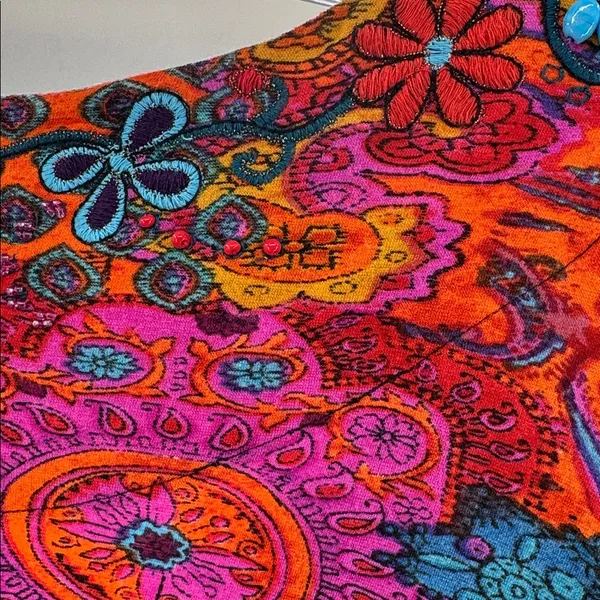 Chico's Colorful Paisley Women's Blouse beaded M/8 v-neck boho casual sequin - Image 5