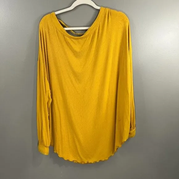 Free People Shimmy Shake Open Back Top Golden Yellow Size Medium - Image 3