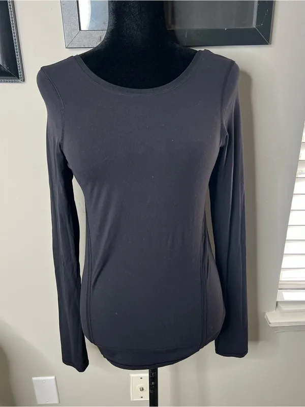 Lululemon align and define long sleeve tee 6‎ Black - Image 6