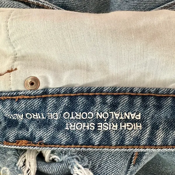 Wild Fable - High Rise Distressed Denim Shorts - perfect condition 💙 - Image 5