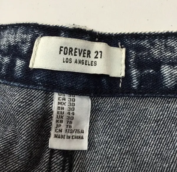Forever 21 Distressed Denim Cut-Off Jean Shorts - Image 3