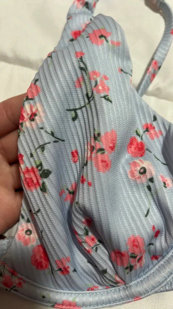 Hollister Floral Bikini Top - Image 2