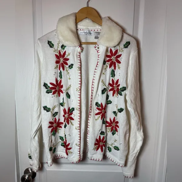 VINTAGE Victoria Jones White Embroidery Christmas Cardigan size L - Image 4