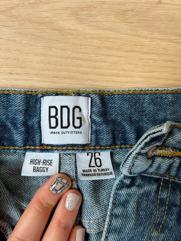 Urban Outfitters BDG High-Rise Baggy Straight Leg Jeans 26 - Image 4