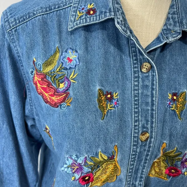 Vintage Bobbie brooks denim chambray embroidered shirt - Image 14