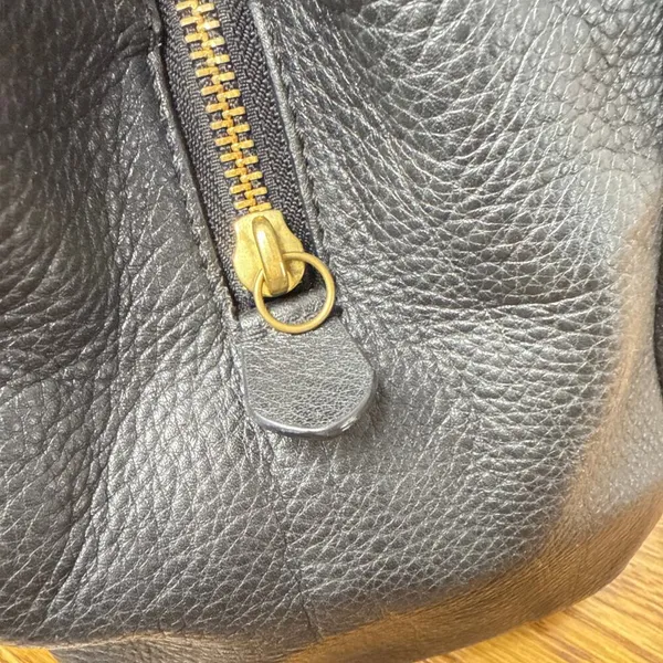 Madison Phoebe Shoulder Bag Black Grained Leather 3 Compartments 26224 - Image 9