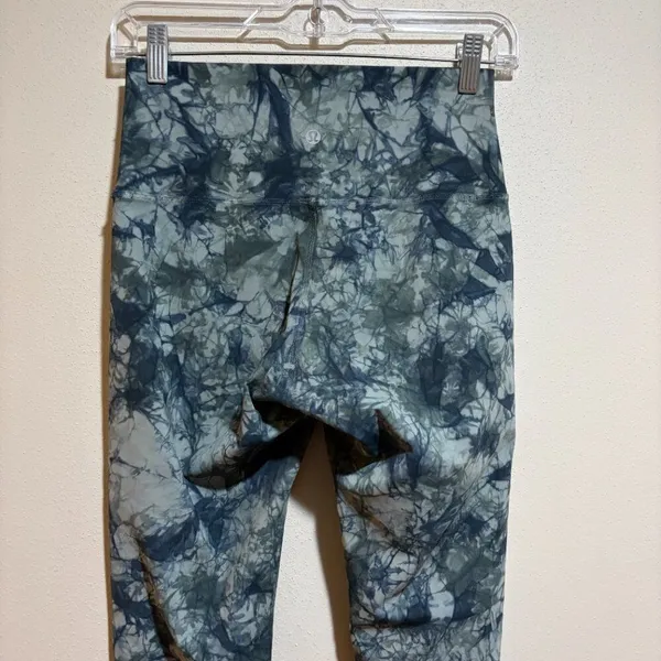 Lululemon 6 Wunder Under Hi-Rise Tight *Shibori Full-On Luxtreme 28" Misty Moss - Image 7