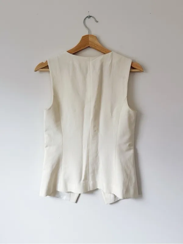Nordstrom Women’s Cutaway Linen Vest Ivory Tofu - Image 7