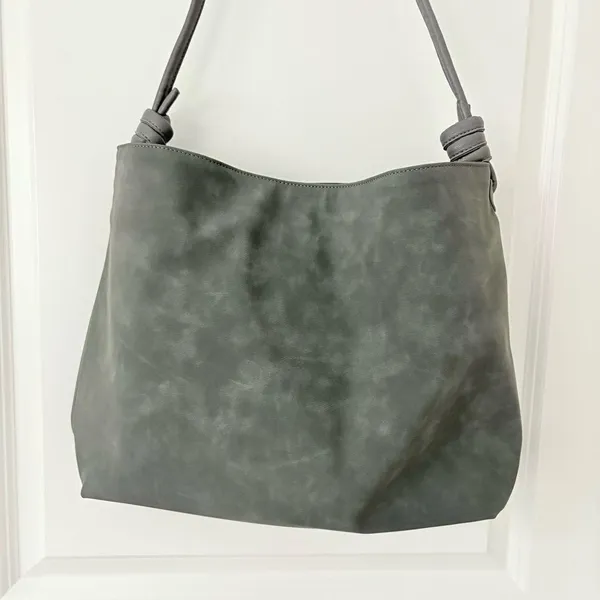 8 OTHER REASONS Betsy Slouch Tote - Image 3