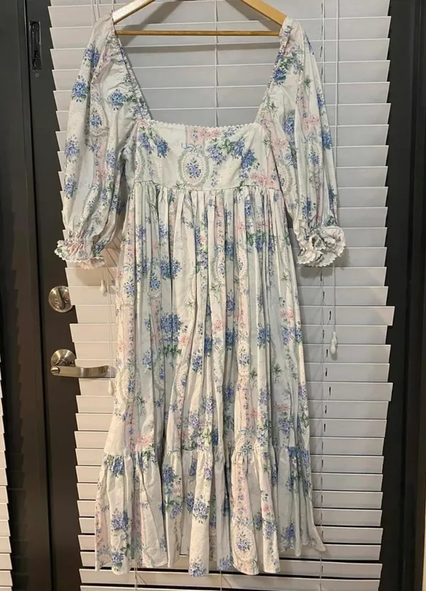 Selkie La Belle Etoile French Puff Dress - Image 4