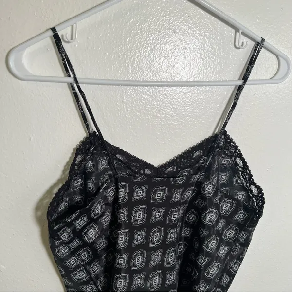 Vintage Victoria's Secret Gold Label Womens Size Small Camisole Black White Lace - Image 5