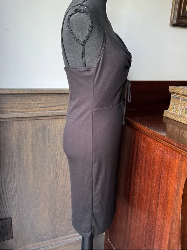 21 Saints Women's Black Ruched Front Cutout Dress nwt large - Image 5