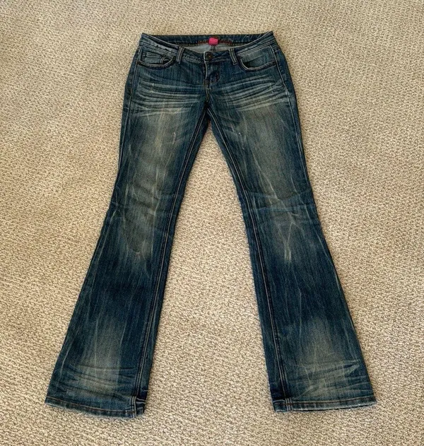 Y2K Distressed Bootcut Jeans Size 5 - Image 3