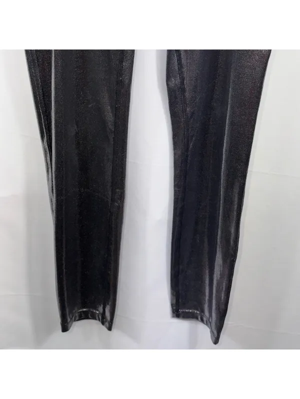 Halara Metallic Silver High Rise 7/8 Leggings M - Image 4