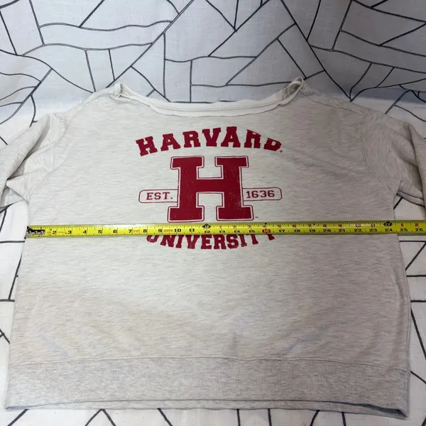 Harvard University Sweatshirt XL Gray‎ Boat Neck Veritas Pullover Sweatshirt - Image 6