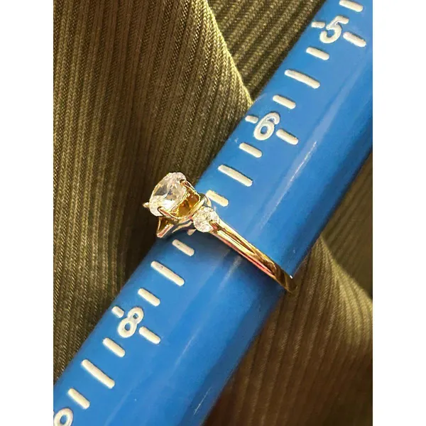 Fashion jewlery gold tone ring size 7 i2 - Image 4