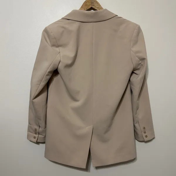 Abercrombie & Fitch Boyfriend Blazer Size Small in Light Brown Cream - Image 5