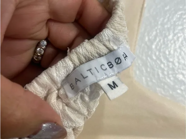 Baltic Born Cozette Lace Gown Medium - Image 8