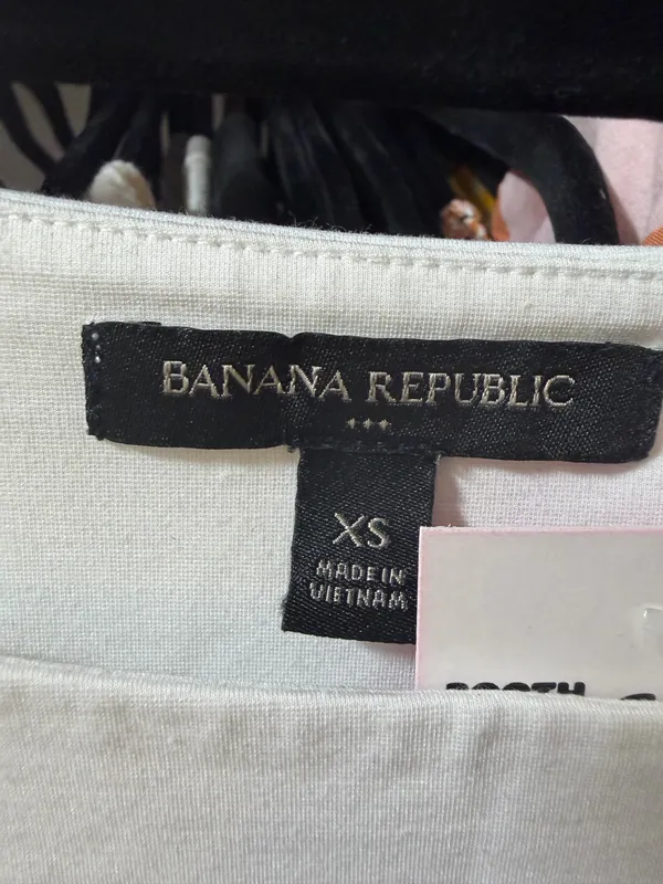 Banana Republic Bodysuit - Image 2