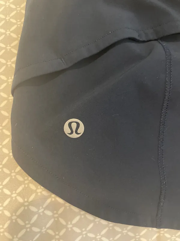 Lululemon Shorts Speed Up - Image 3