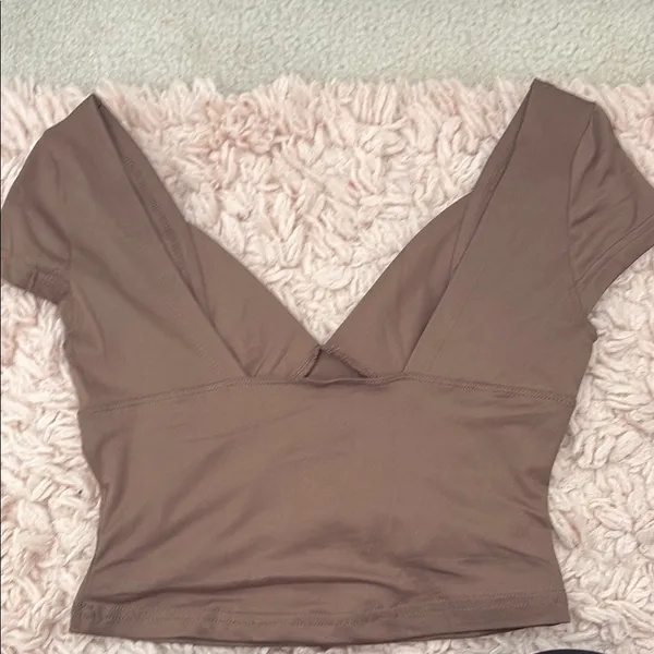 Elegant Brown Women's Top - Image 2