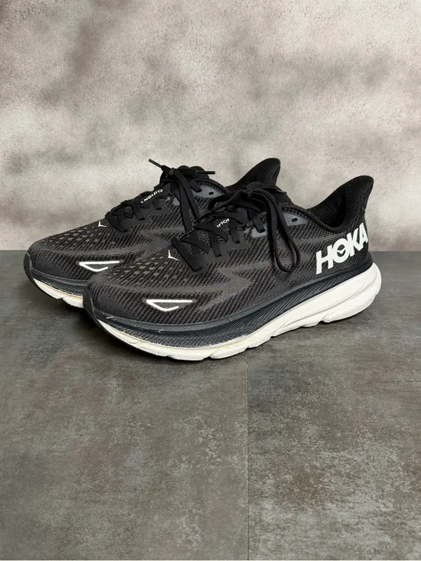 Hoka One One Clifton 9 Women’s Black / White Running Shoes 1127896 Size 9.5B - Image 2