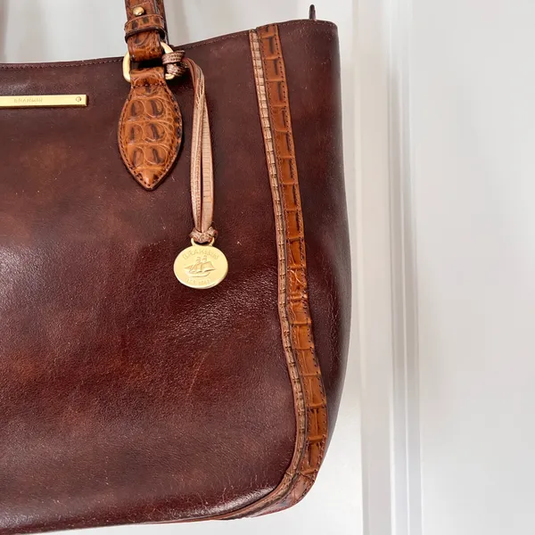 Brahmin Brown‎ Crocodile Print Leather Handbag Classic Purse 10"H x 15"W - Image 2
