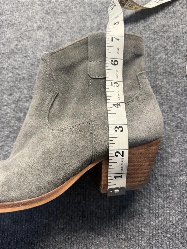Dolce Vita Gray Suede Ankle Booties with Brown Trim Size 8 - Image 9