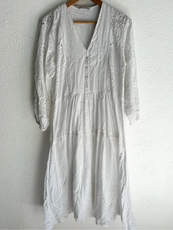 Zara White Eyelet Embroidered Boho Romantic Maxi Dress XS Cottagecore - Image 3