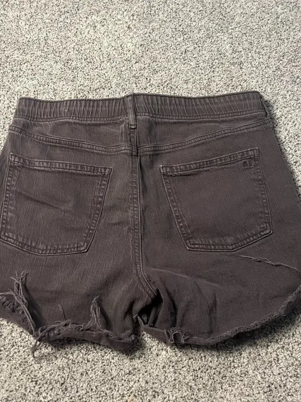 American Eagle distressed Jean shorts - Image 6