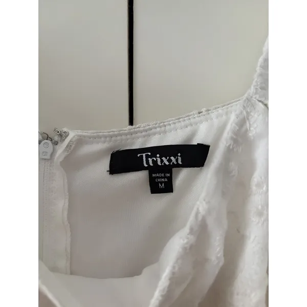 Trixxi White Puff Sleeve Eyelet Dress M - Image 4
