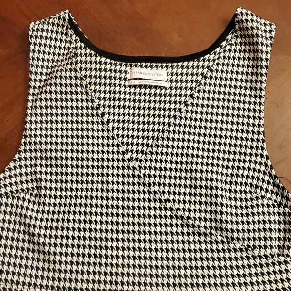Urban Outfitters Top Size L - Image 3