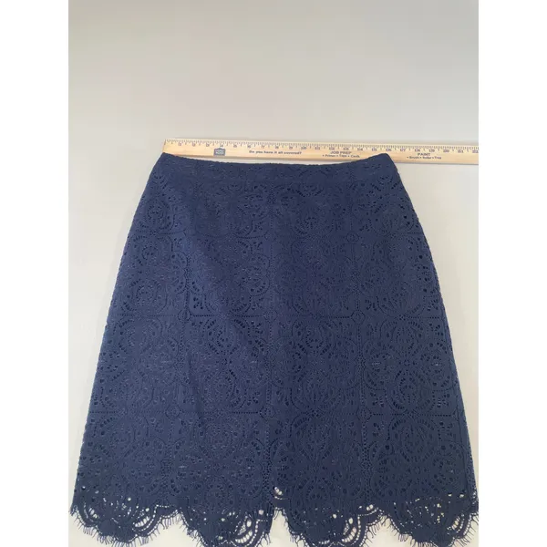 LOFT Navy Lace Overlay Skirt Size 10 - Image 3